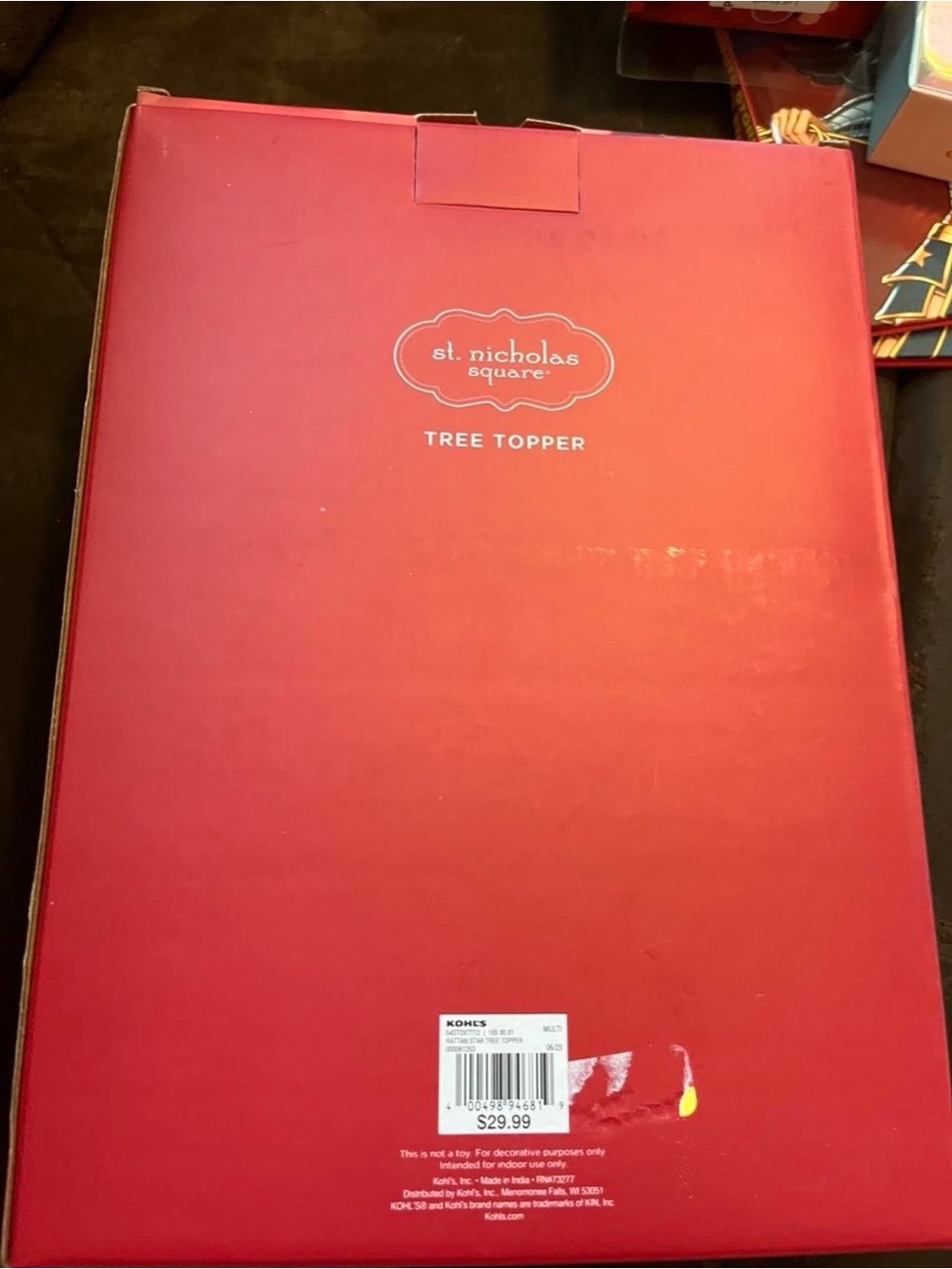 St. Nicholas Square Red Tree Topper Box - Picture 3 of 3